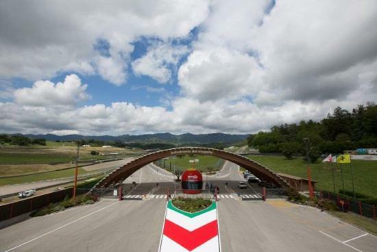 La Dimora Di Angela Apartment Barberino di Mugello Bagian luar foto