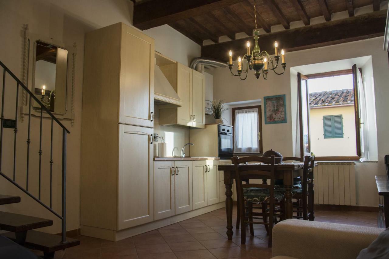 La Dimora Di Angela Apartment Barberino di Mugello Bagian luar foto