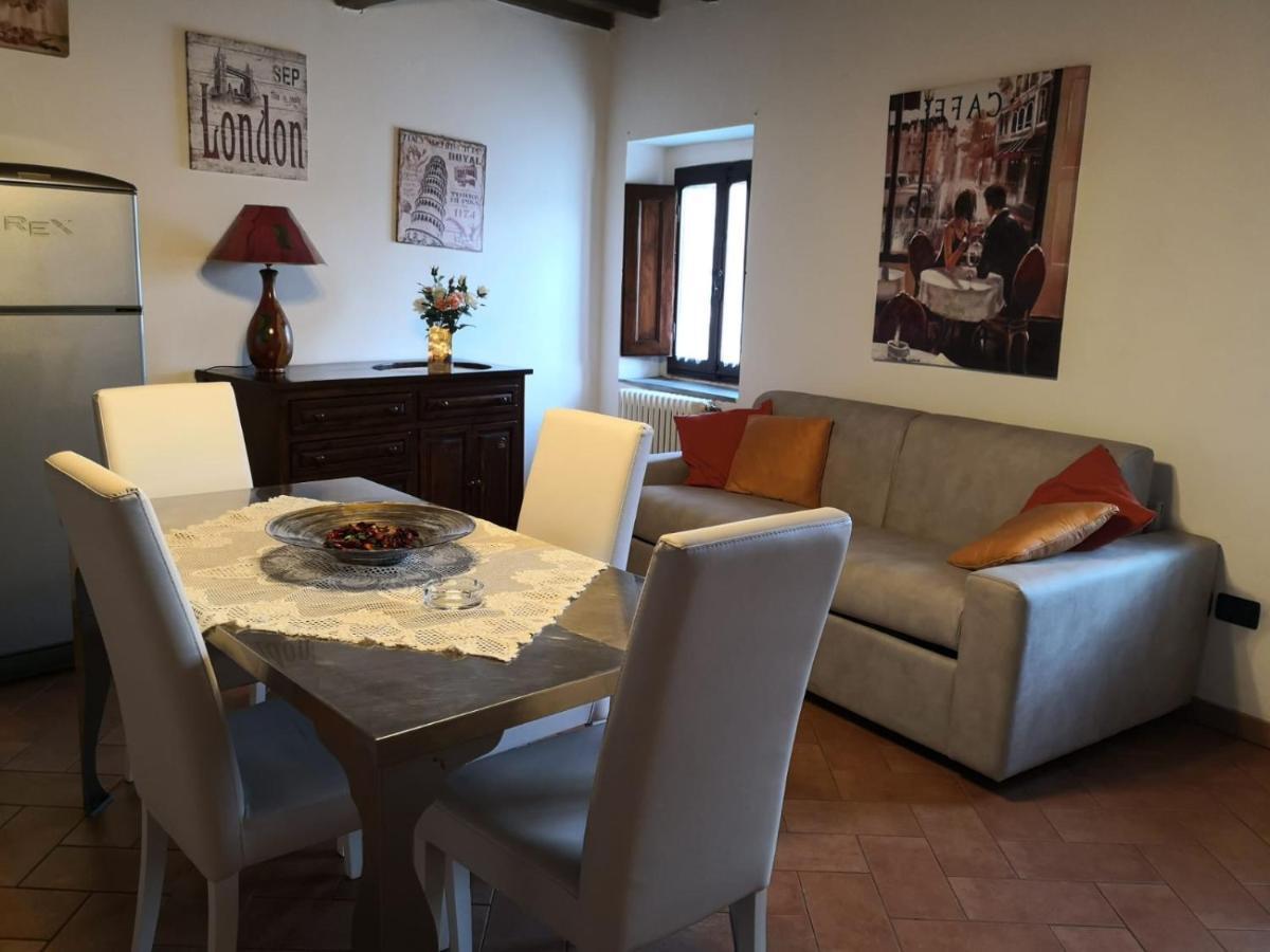 La Dimora Di Angela Apartment Barberino di Mugello Bagian luar foto